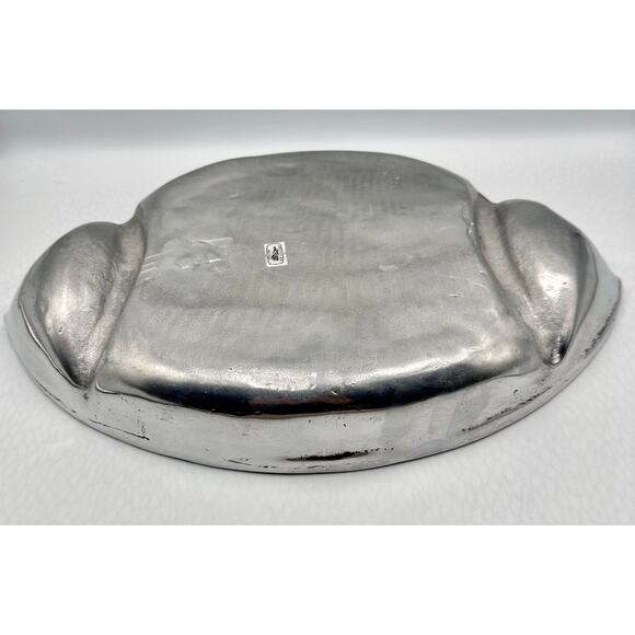 Vintage Handcrafted Polished Pewter Football Chip & Dip Serving Platter Tray - Picture 6 of 7